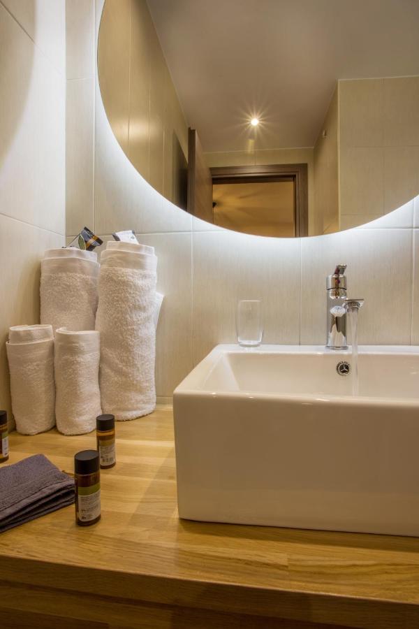 Vardians Villas & Suites 카리스토스 외부 사진