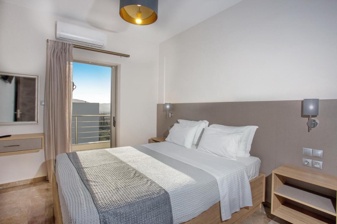 Vardians Villas & Suites 카리스토스 외부 사진